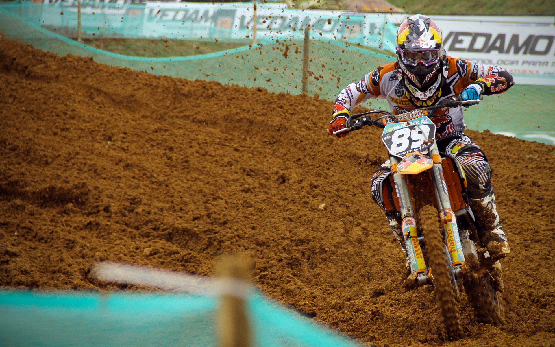 德甲攻防激战：节奏快、精彩无限！，德甲战术